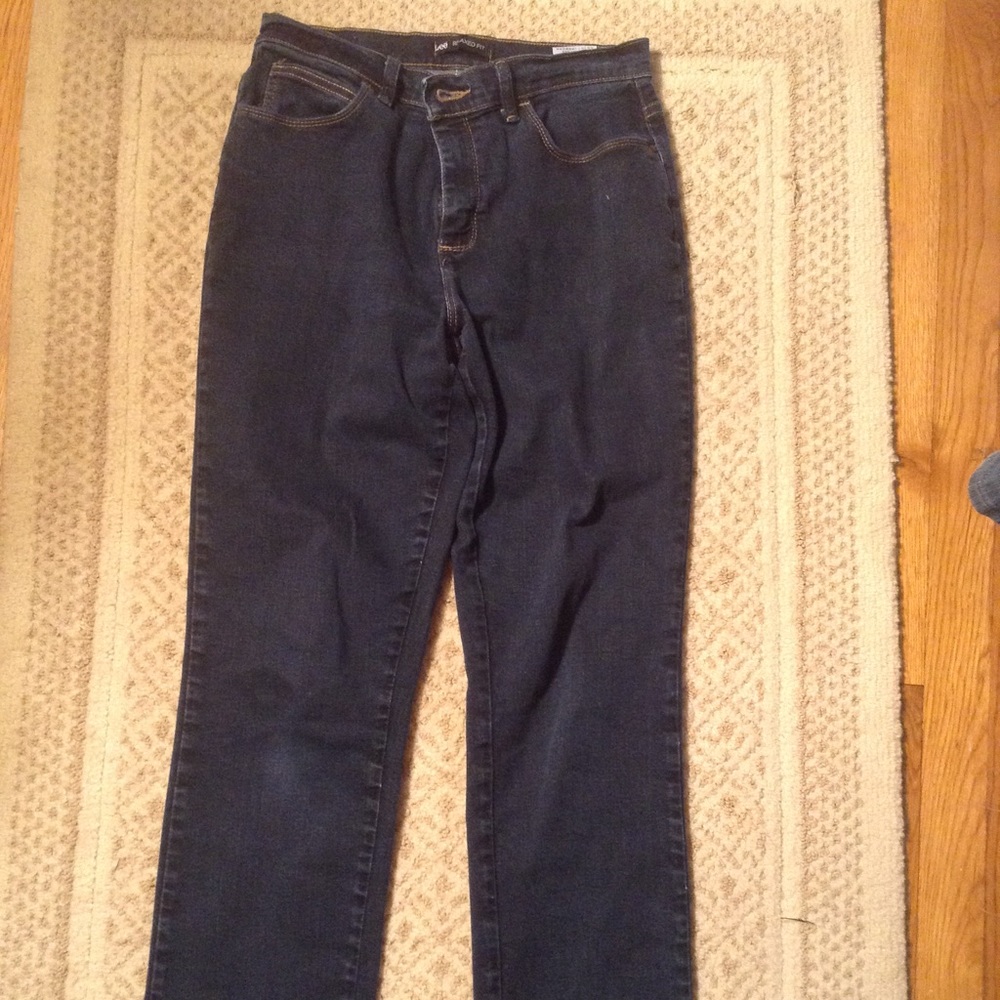 Lee relaxed fit blue jeans